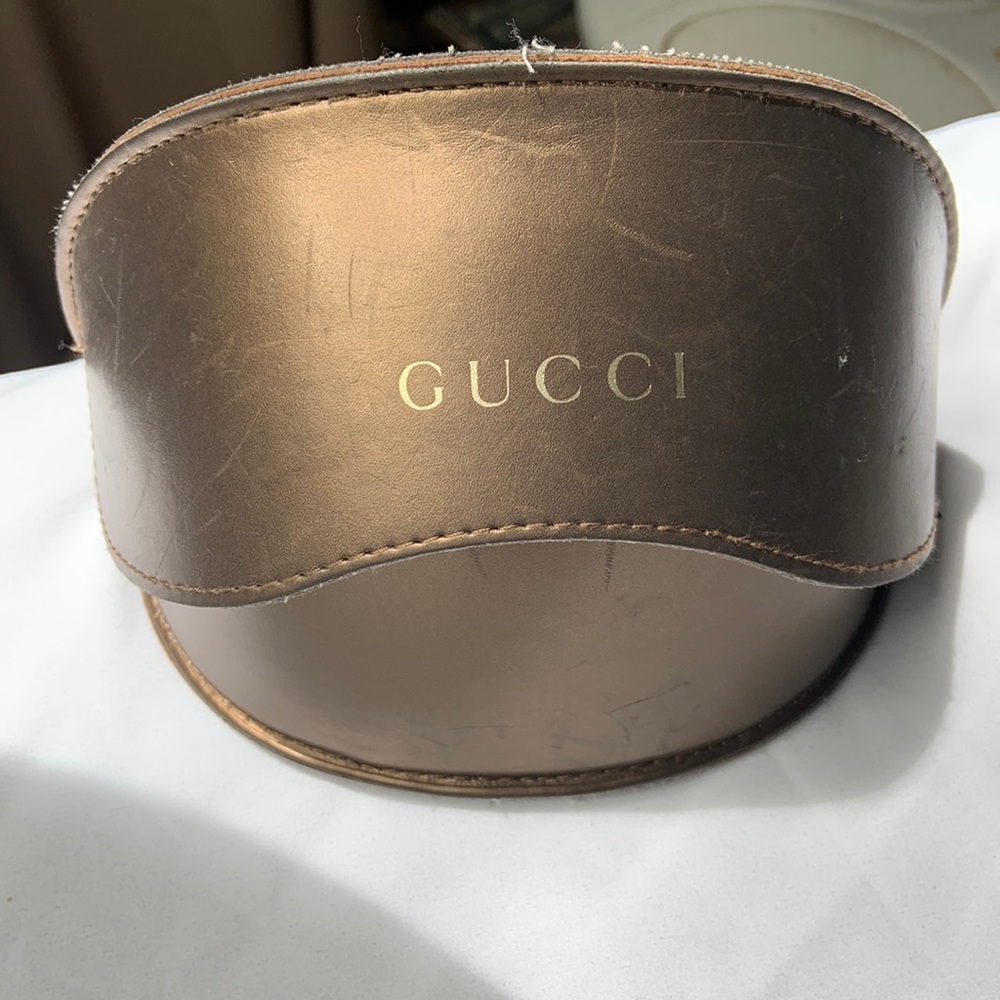 Gucci Sunglass Holder Empty Bronze Gold Tone see pictures